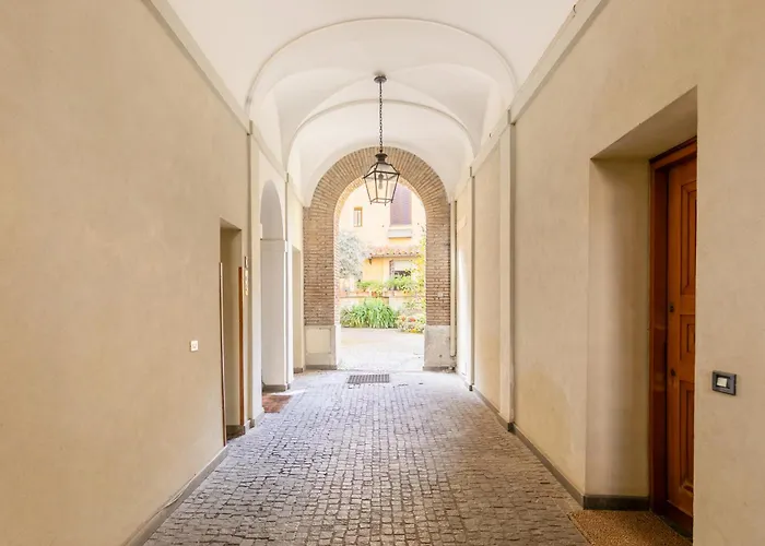 アパート Quiet Trevi Fountain Courtyard & Patio