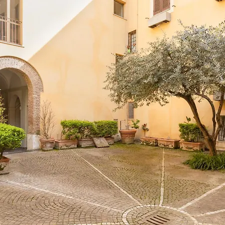 Quiet Trevi Fountain With Patio And Backyard